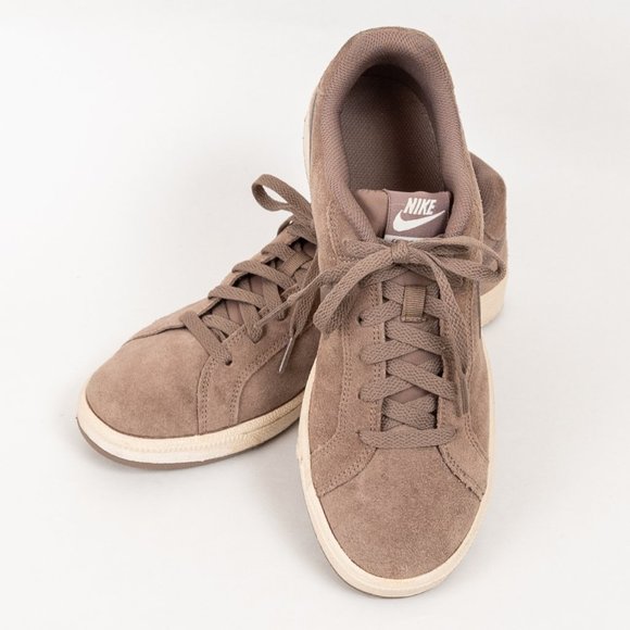 nike court royale suede trainers ladies